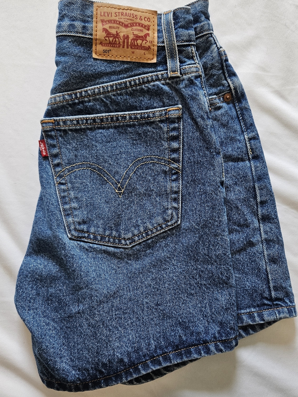 Levi's 501 Blue Denim Jean Button Fly Mid Thigh High Rise Shorts